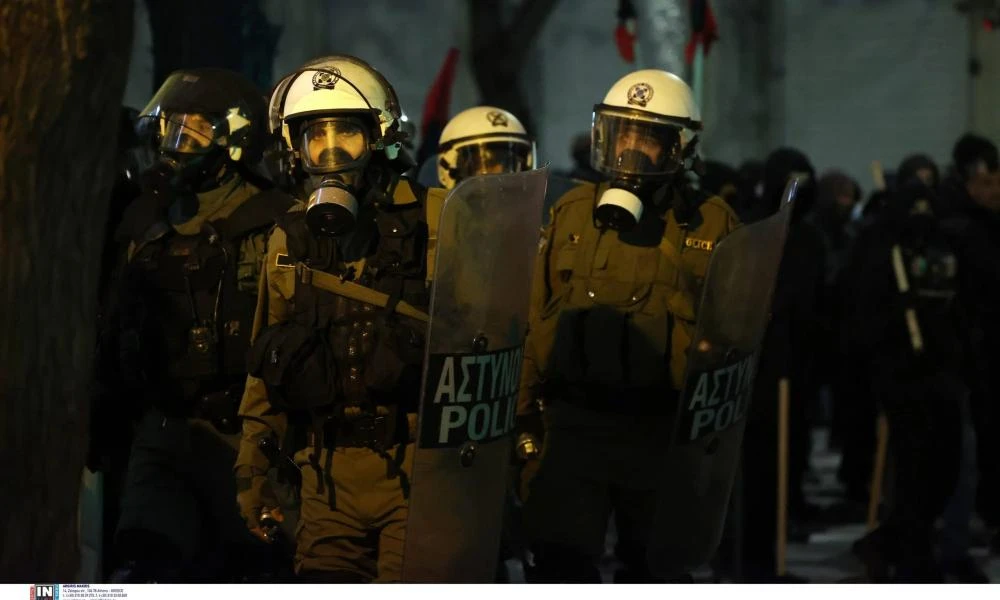 ΕΛ.ΑΣ: 9 συλλήψεις πριν από ποδοσφαιρικούς αγώνες σε Αθήνα και Θεσσαλονίκη